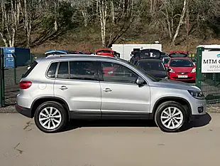 Used 2013 Volkswagen Tiguan Se Silver - Interior and Exterior details 5