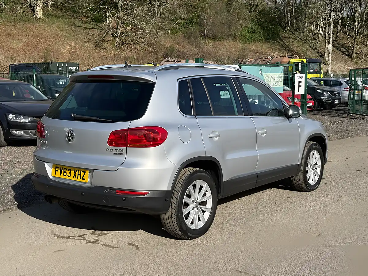 Used 2013 Volkswagen Tiguan Se Silver - Interior and Exterior details 6