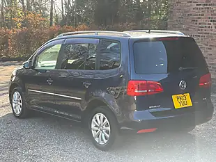 Used 2013 Volkswagen Touran Blue - Interior and Exterior details 6