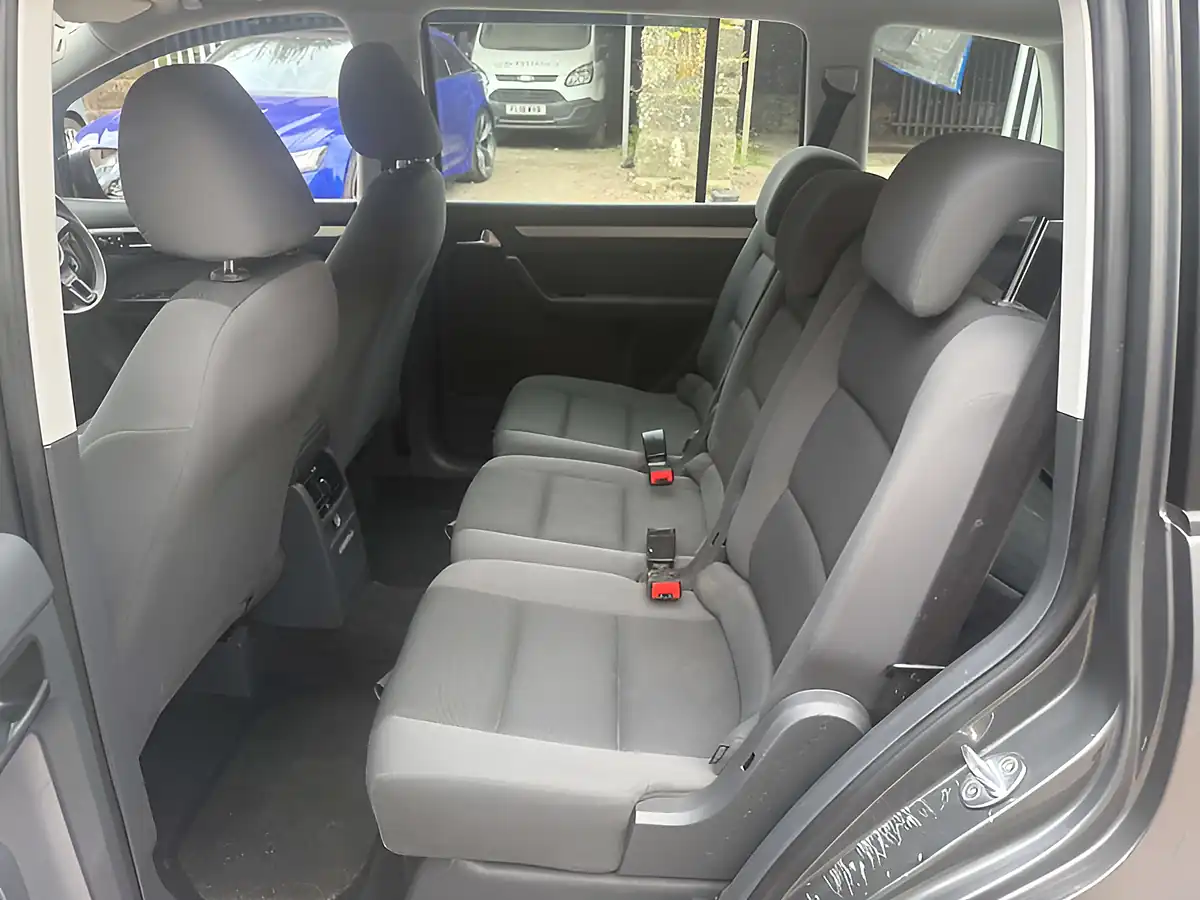 Used 2013 Volkswagen Touran S Grey - Interior and Exterior details 15