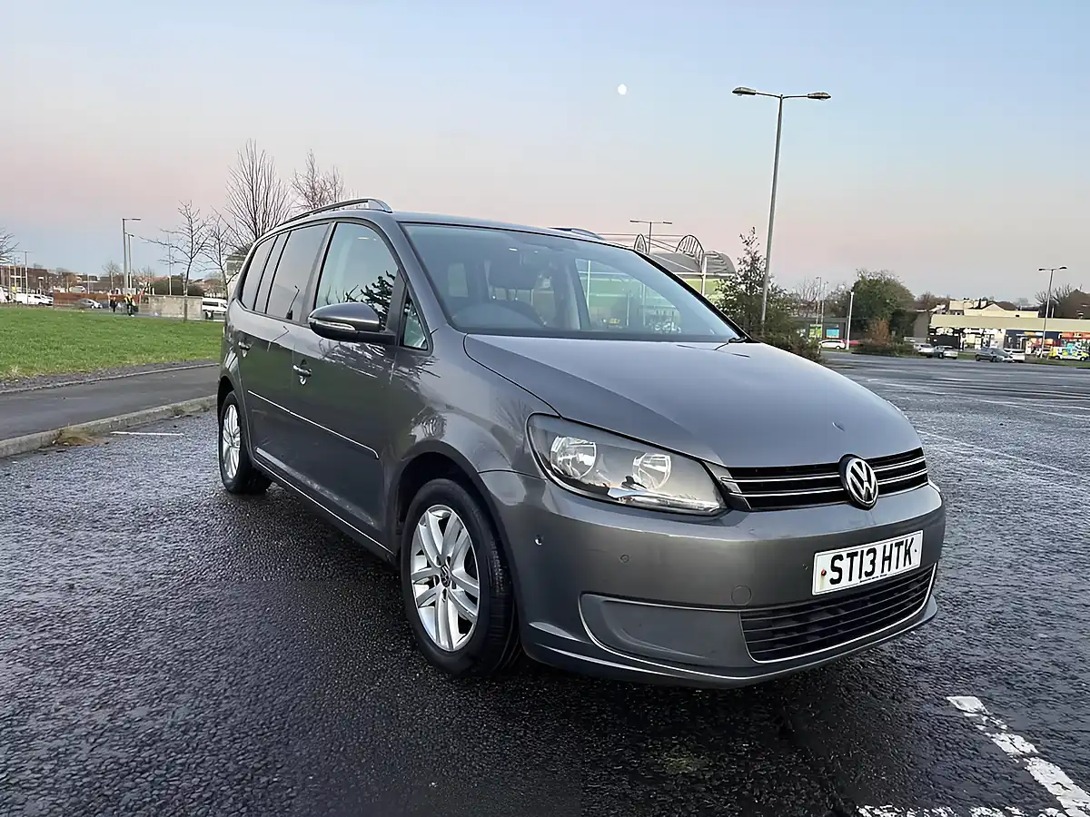 Used 2013 Volkswagen Touran Se Grey - Interior and Exterior details 2
