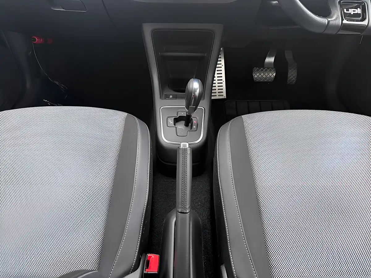 Used 2013 Volkswagen Up! High Up! Black - Interior and Exterior details 12