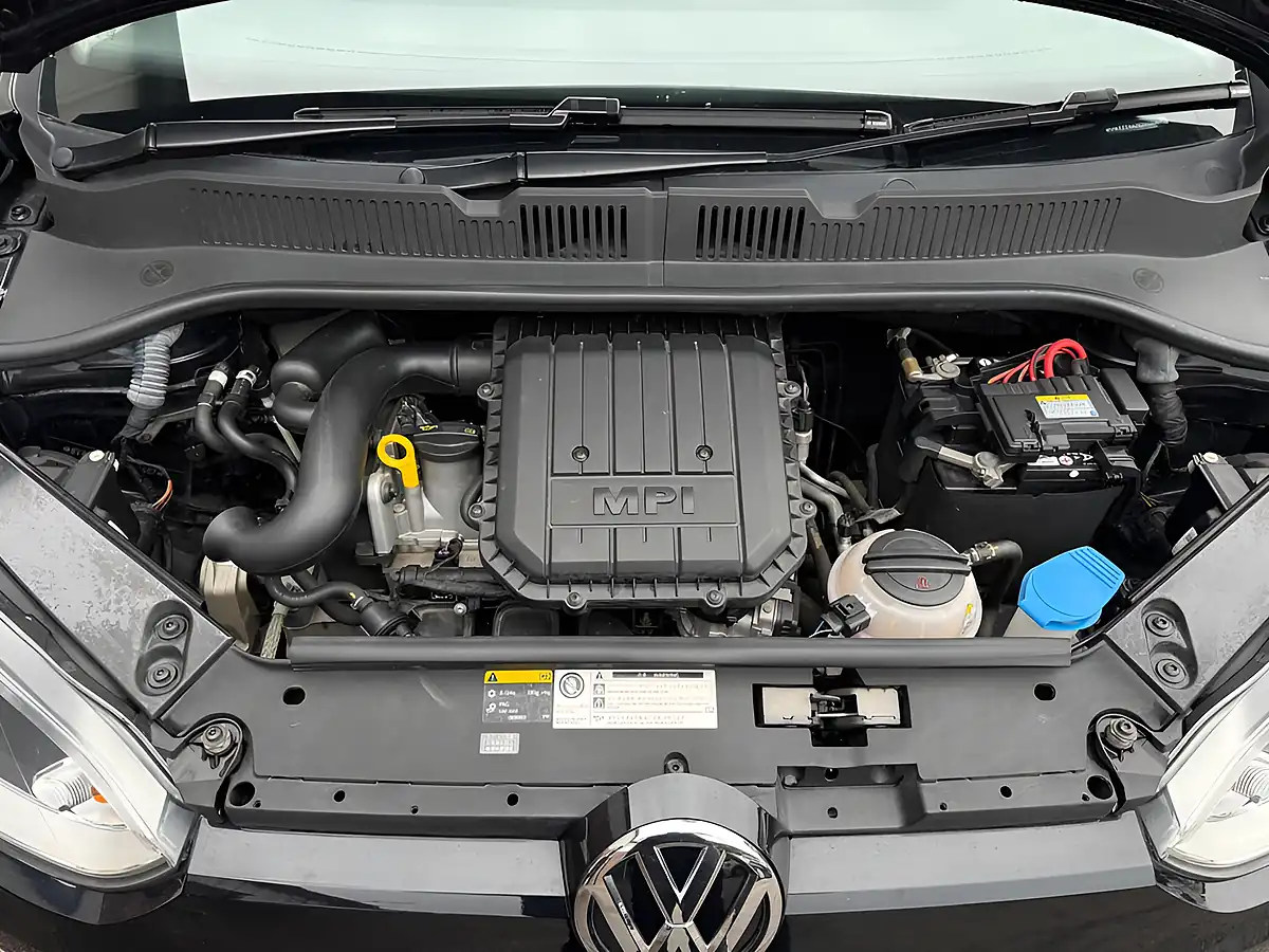 Used 2013 Volkswagen Up! High Up! Black - Interior and Exterior details 20