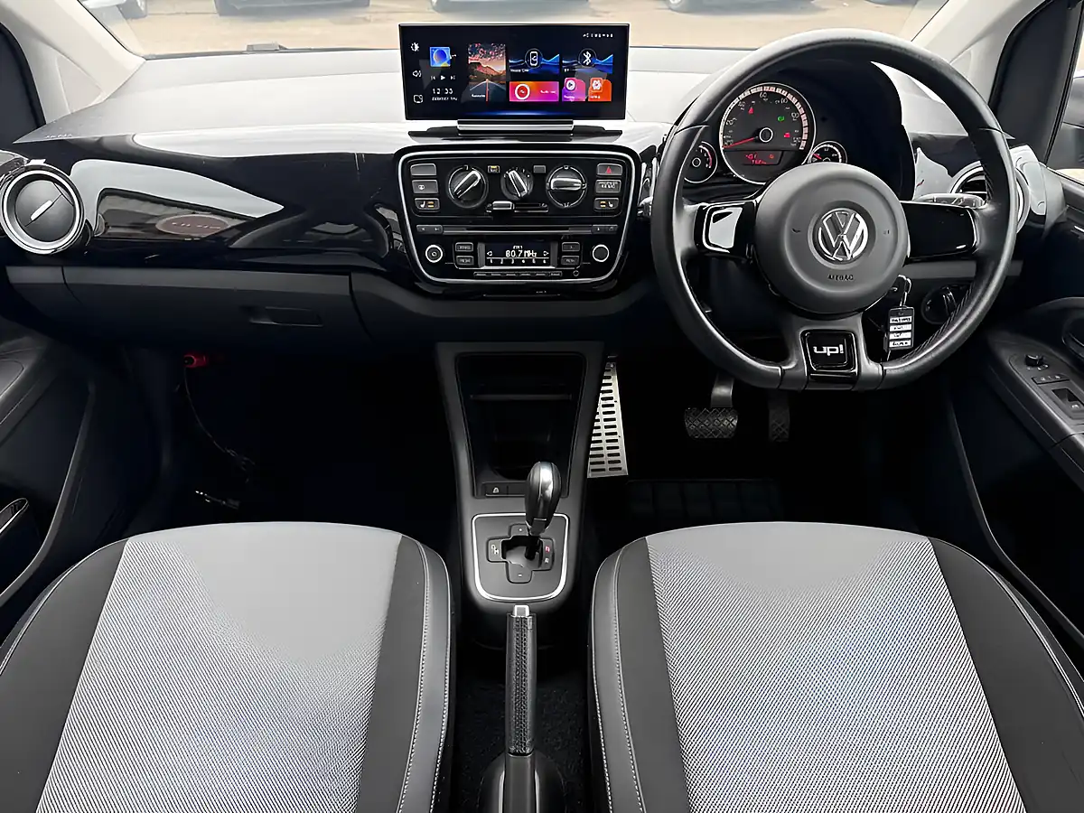 Used 2013 Volkswagen Up! High Up! Black - Interior and Exterior details 3