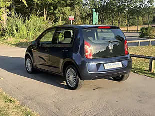 Used 2013 Volkswagen Up! High Up! Blue - Interior and Exterior details 8
