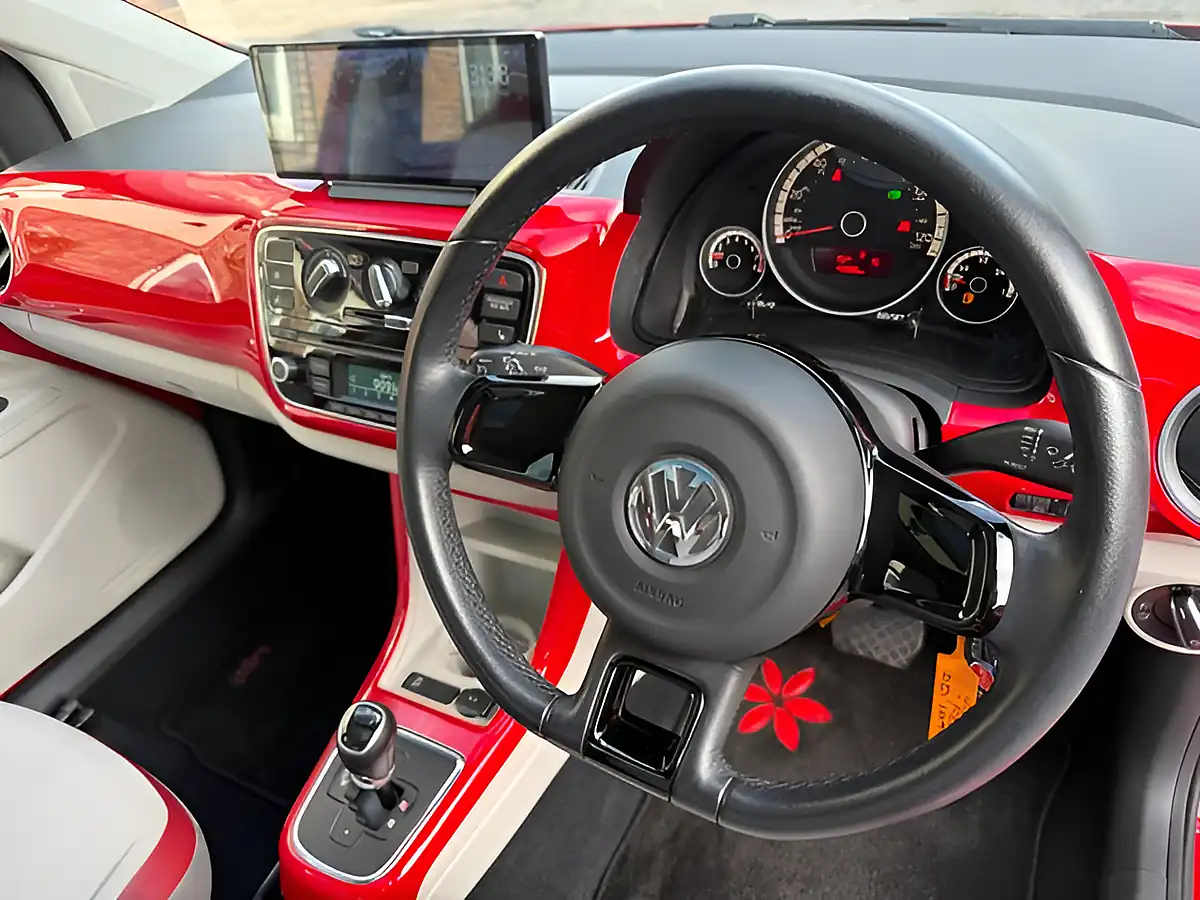Used 2013 Volkswagen Up! High Up! Red - Interior and Exterior details 9