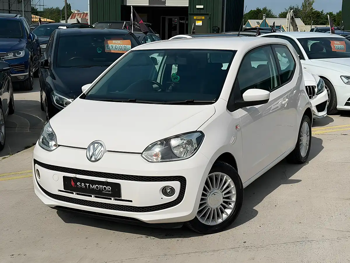 Used 2013 Volkswagen Up! High Up! White - Interior and Exterior details 6