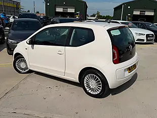 Used 2013 Volkswagen Up! High Up! White - Interior and Exterior details 7