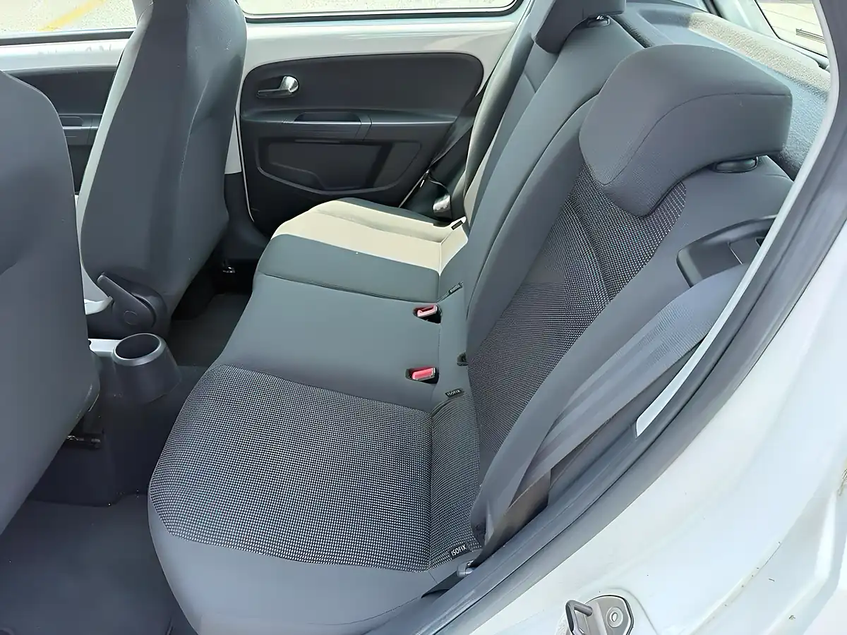 Used 2013 Volkswagen Up! High Up! White - Interior and Exterior details 15