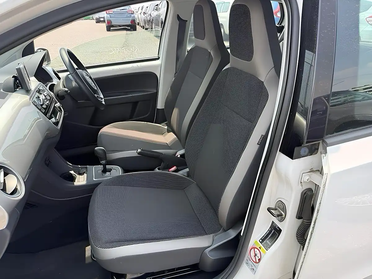 Used 2013 Volkswagen Up! High Up! White - Interior and Exterior details 2