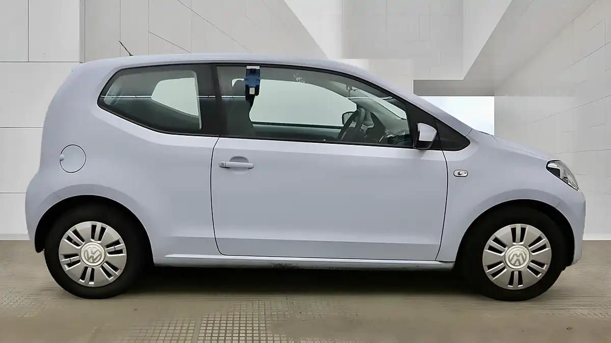 Used 2013 Volkswagen Up! Move Up! Blue - Interior and Exterior details 8