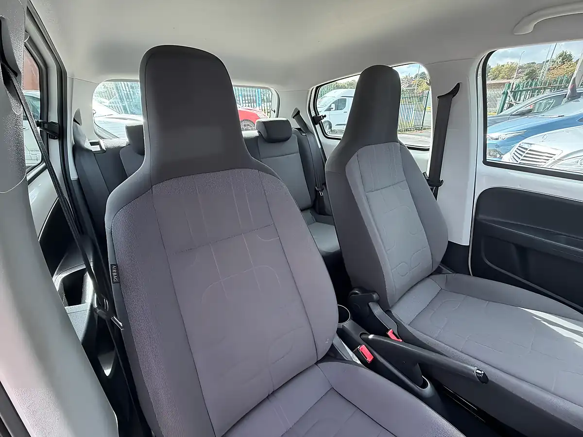 Used 2013 Volkswagen Up! Move Up! White - Interior and Exterior details 14