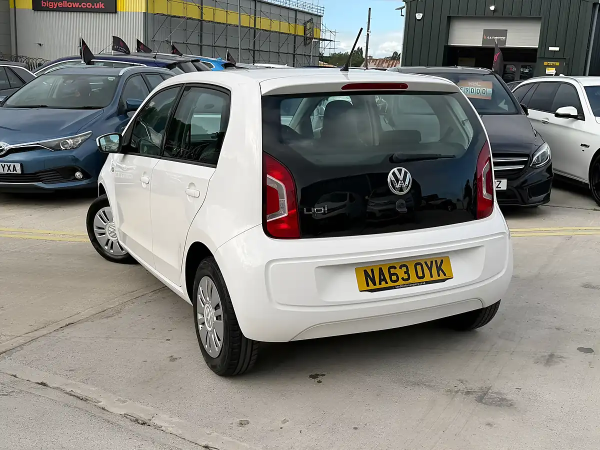 Used 2013 Volkswagen Up! Move Up! White - Interior and Exterior details 5