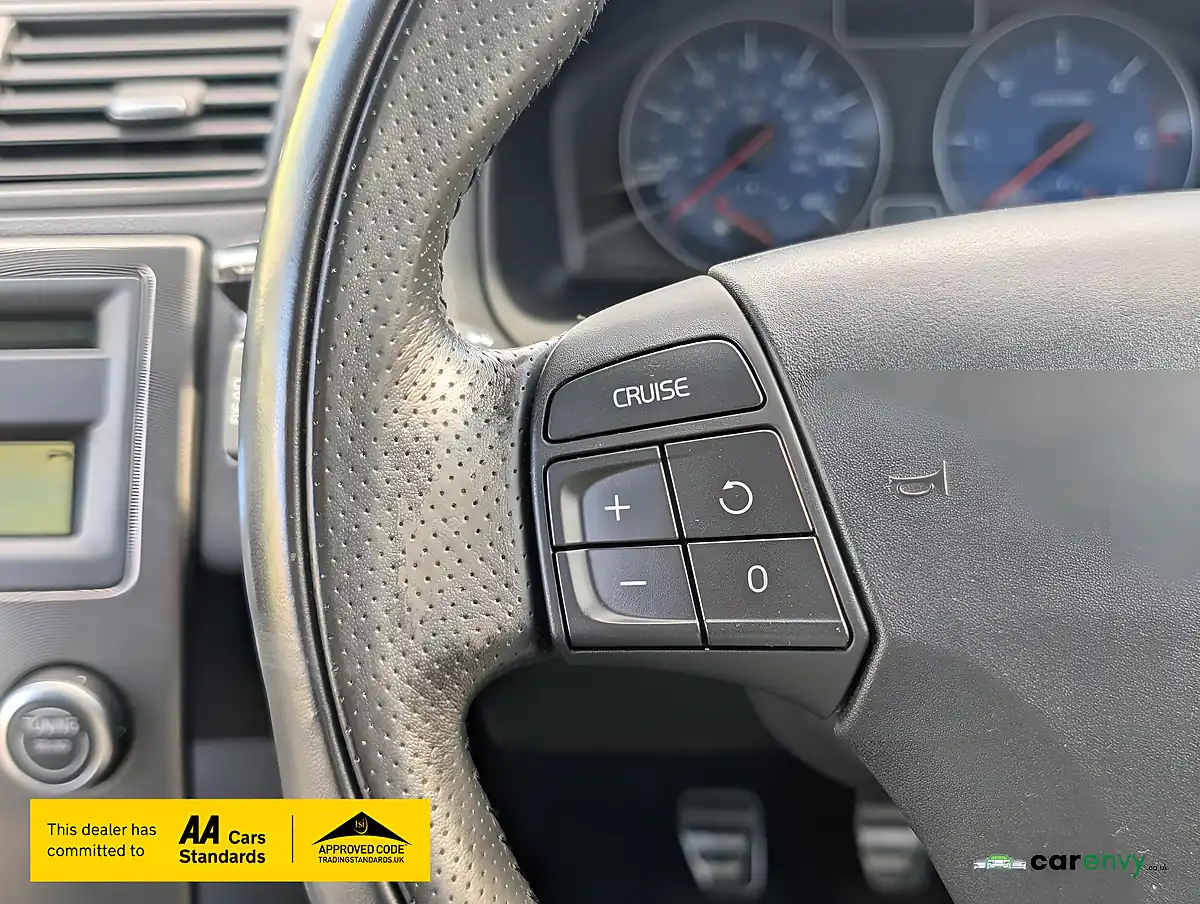 Used 2013 Volvo C30 R-Design Lux Black Sapphire - Interior and Exterior details 13