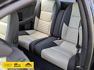 Used 2013 Volvo C30 R-Design Lux Black Sapphire - Interior and Exterior details 15