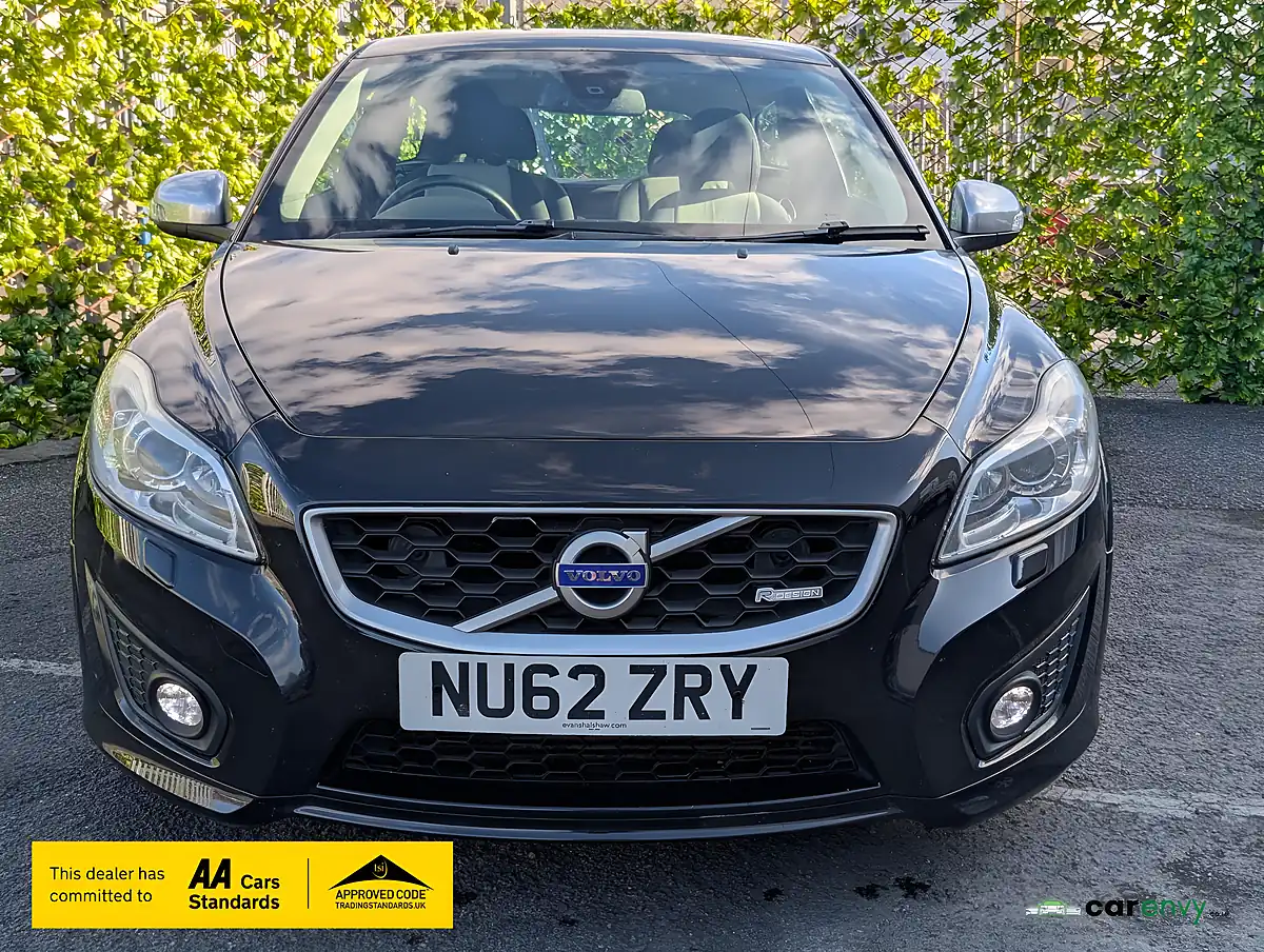Used 2013 Volvo C30 R-Design Lux Black Sapphire - Interior and Exterior details 5