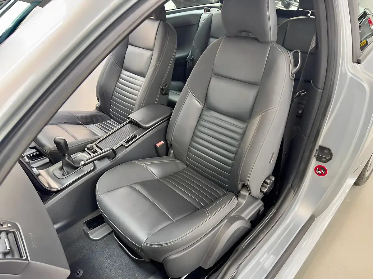 Used 2013 Volvo C30 R-Design Silver - Interior and Exterior details 20