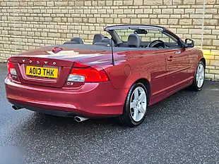 Used 2013 Volvo C70 Se Lux Nav Geartronic Red - Interior and Exterior details 14