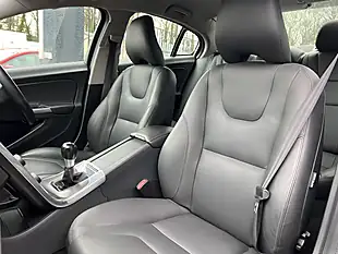 Used 2013 Volvo S60 Se Lux Red - Interior and Exterior details 17