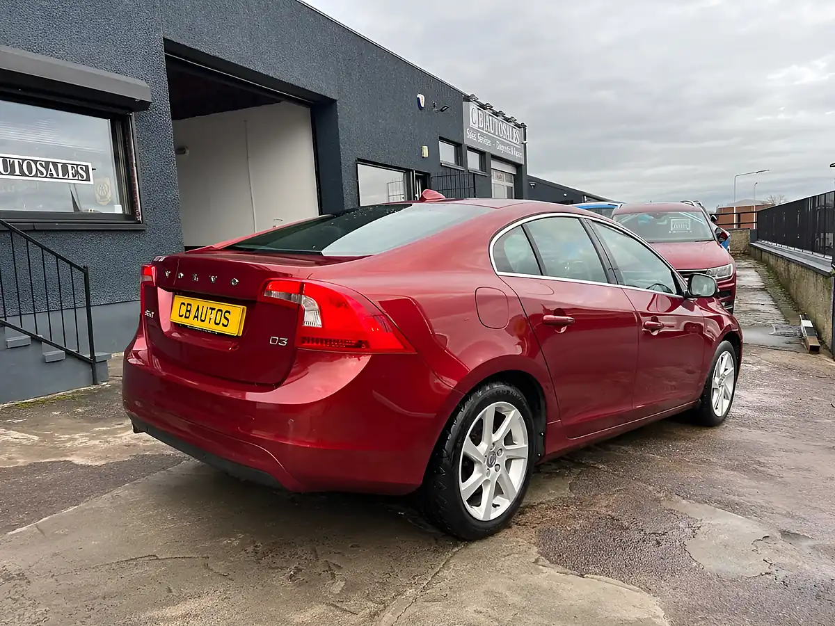 Used 2013 Volvo S60 Se Lux Red - Interior and Exterior details 4