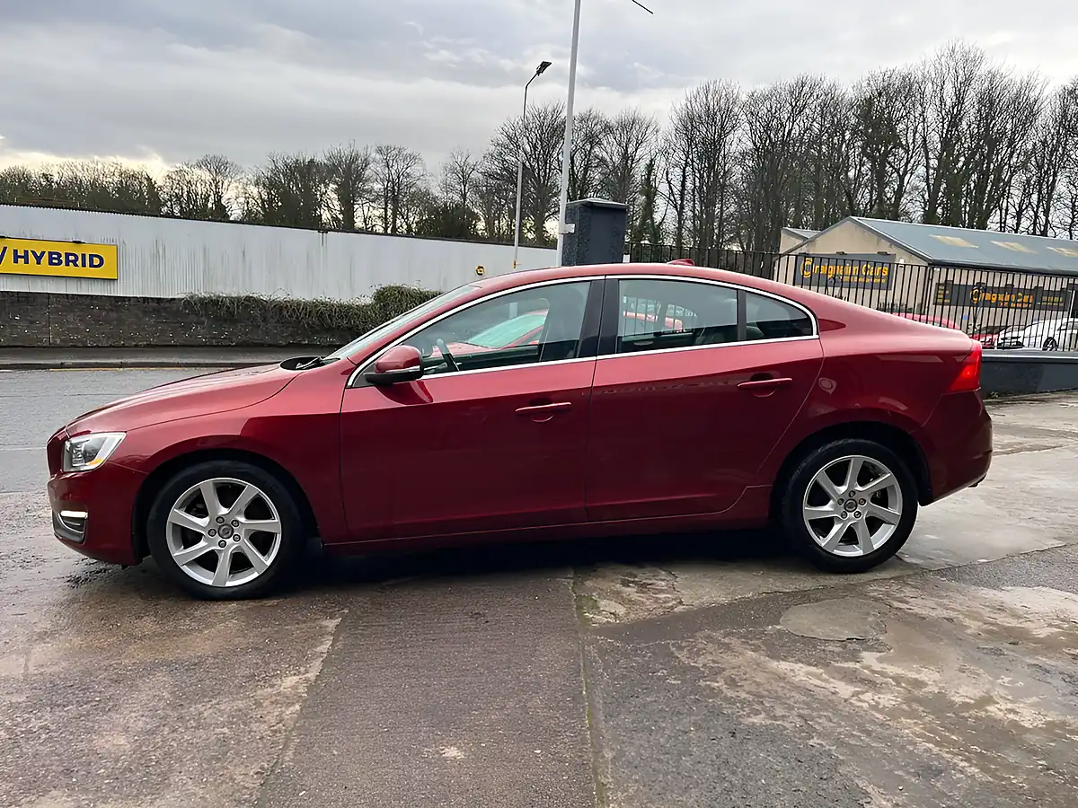 Used 2013 Volvo S60 Se Lux Red - Interior and Exterior details 7