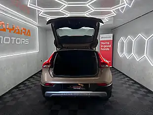 Used 2013 Volvo V40 Cross Country Lux Bronze - Interior and Exterior details 13