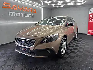 Used 2013 Volvo V40 Cross Country Lux Bronze - Interior and Exterior details 6
