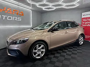 Used 2013 Volvo V40 Cross Country Lux Bronze - Interior and Exterior details 9
