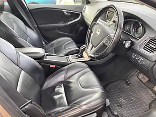 Used 2013 Volvo V40 Cross Country Lux Bronze - Interior and Exterior details 13