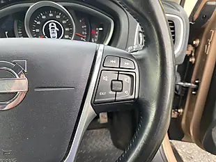 Used 2013 Volvo V40 Cross Country Lux Bronze - Interior and Exterior details 15