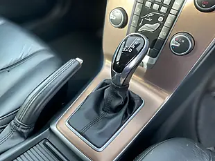 Used 2013 Volvo V40 Cross Country Lux Bronze - Interior and Exterior details 4