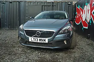 Used 2013 Volvo V40 Cross Country Lux Nav Blue - Interior and Exterior details 6
