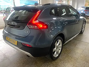 Used 2013 Volvo V40 Cross Country Lux Nav Blue - Interior and Exterior details 7