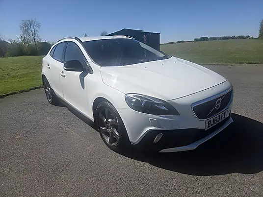 2013 Volvo V40 Cross Country D2 Lux