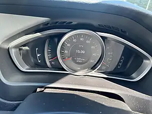 Used 2013 Volvo V40 Cross Country Lux White - Interior and Exterior details 9