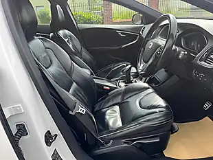 Used 2013 Volvo V40 R-Design Ice White - Interior and Exterior details 9