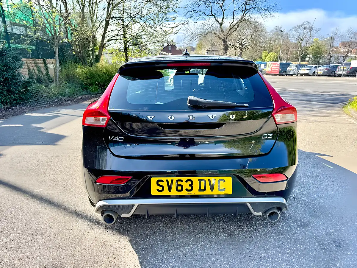 Used 2013 Volvo V40 R-Design Lux Black - Interior and Exterior details 6