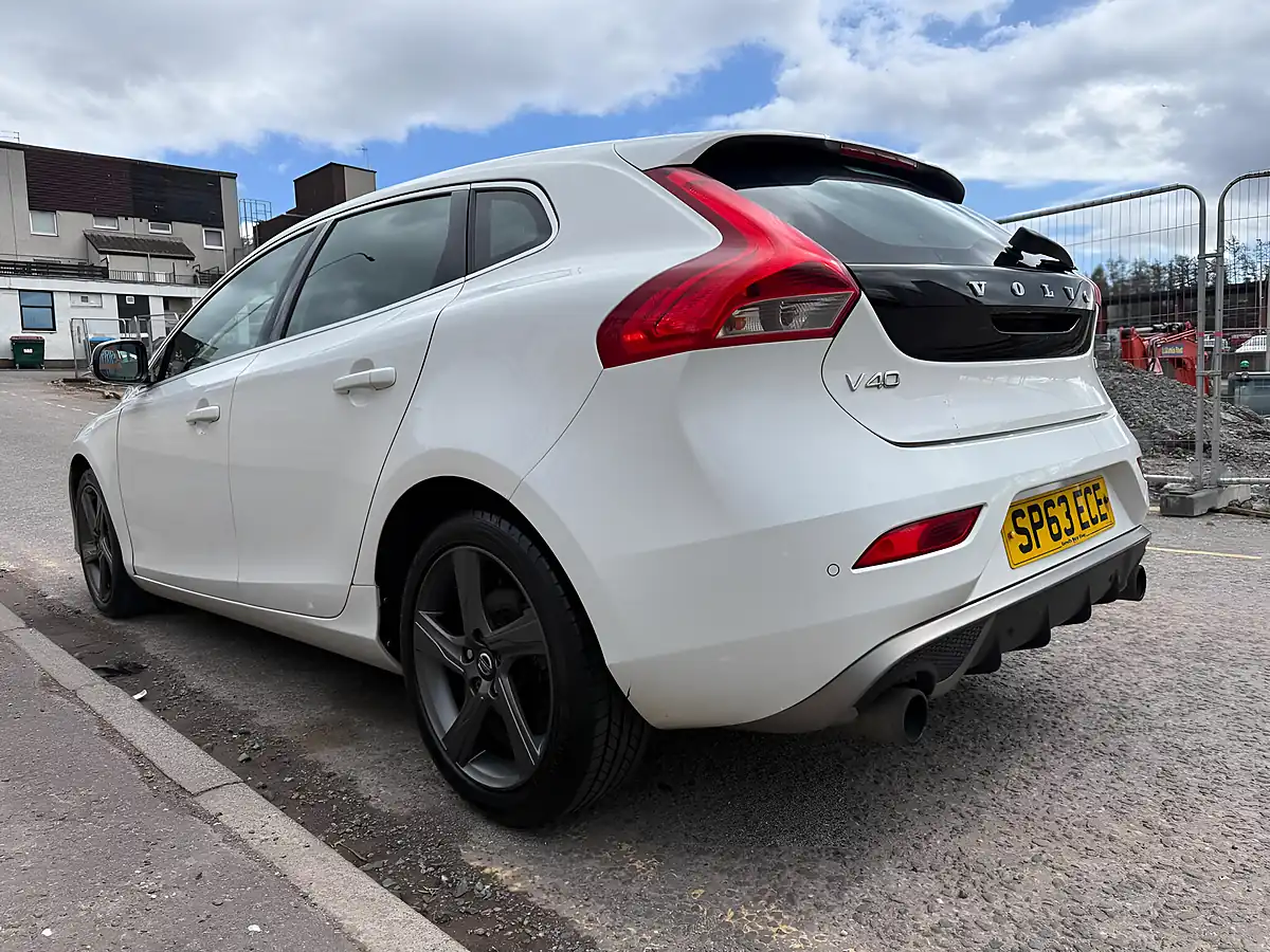 Used 2013 Volvo V40 R-Design White - Interior and Exterior details 4