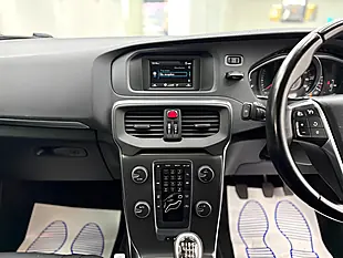 Used 2013 Volvo V40 Se Blue - Interior and Exterior details 10