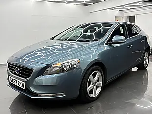 Used 2013 Volvo V40 Se Blue - Interior and Exterior details 3