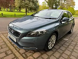 Used 2013 Volvo V40 Se Lux Blue - Interior and Exterior details 4