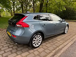 Used 2013 Volvo V40 Se Lux Blue - Interior and Exterior details 6