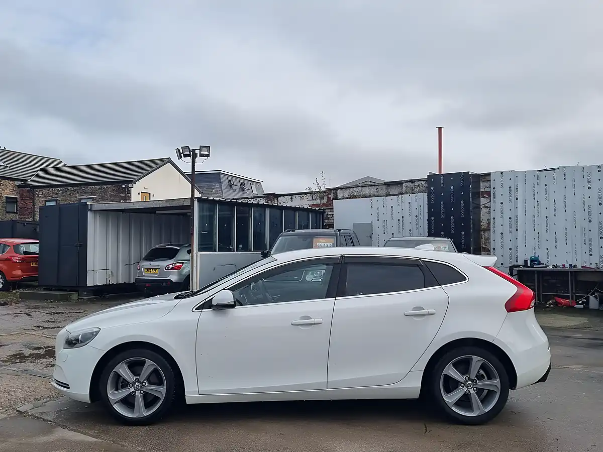 Used 2013 Volvo V40 Se Lux Nav Other - Interior and Exterior details 7