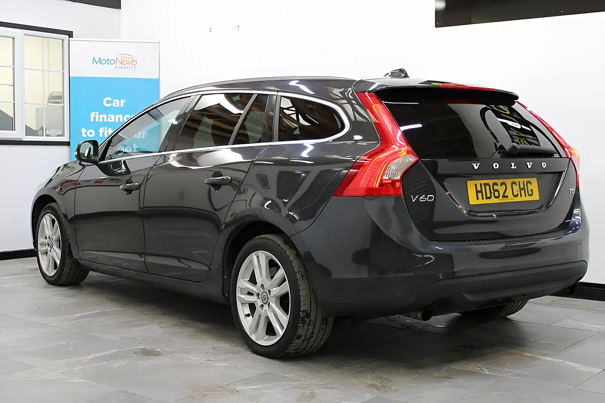 Used 2013 Volvo V60 Se Lux Nav Grey - Interior and Exterior details 3