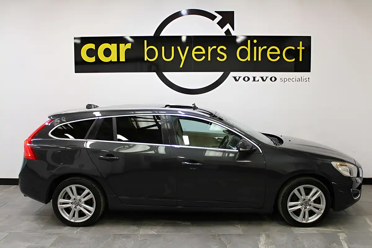 Used 2013 Volvo V60 Se Lux Nav Grey - Interior and Exterior details 8