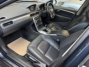 Used 2013 Volvo V70 Se Blue - Interior and Exterior details 10