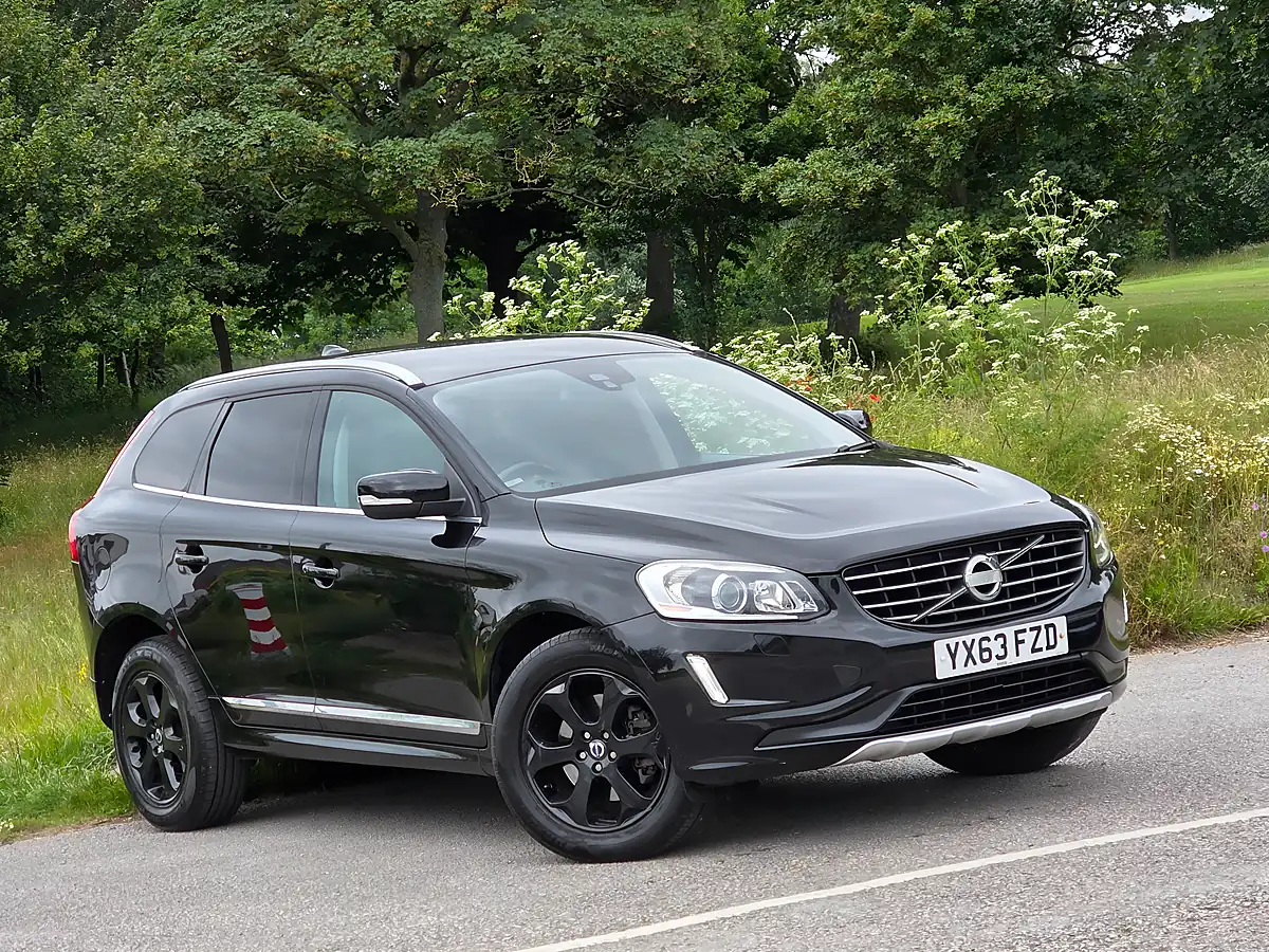 Used 2013 Volvo XC60 Se Lux Nav Black - Front View