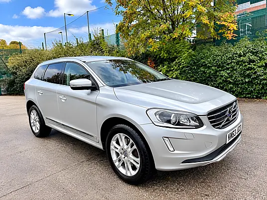 2013 Volvo XC60 SE Lux