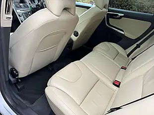 Used 2013 Volvo XC60 Se Lux Nav Silver - Interior and Exterior details 11