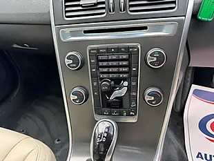 Used 2013 Volvo XC60 Se Lux Nav Silver - Interior and Exterior details 15